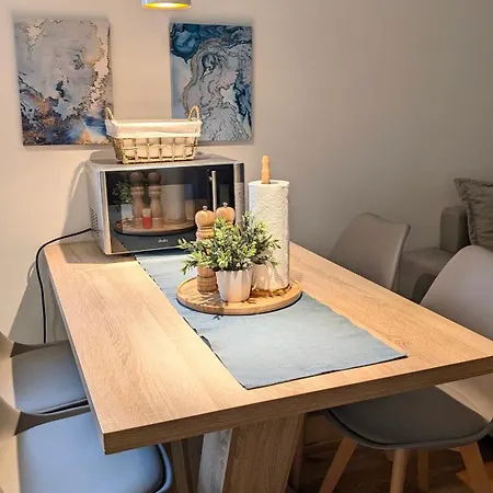 Innblue Apartment